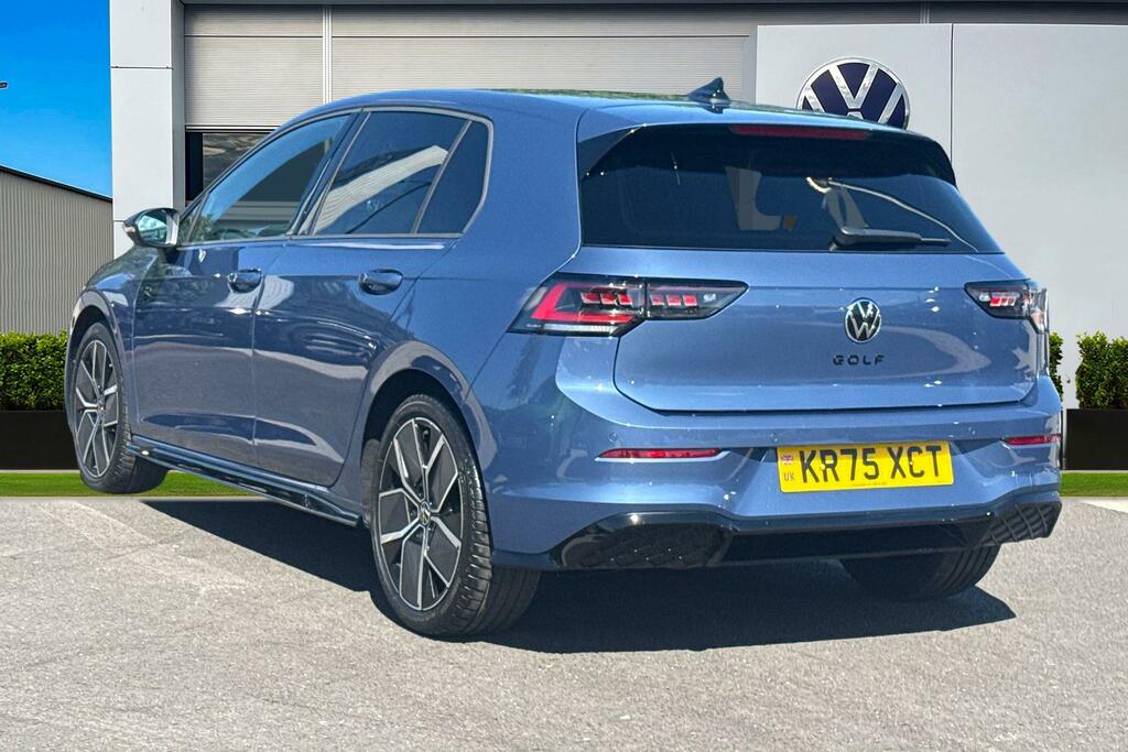 Volkswagen Golf 2.0 Tdi 150 Black Edition Dsg Blue #2