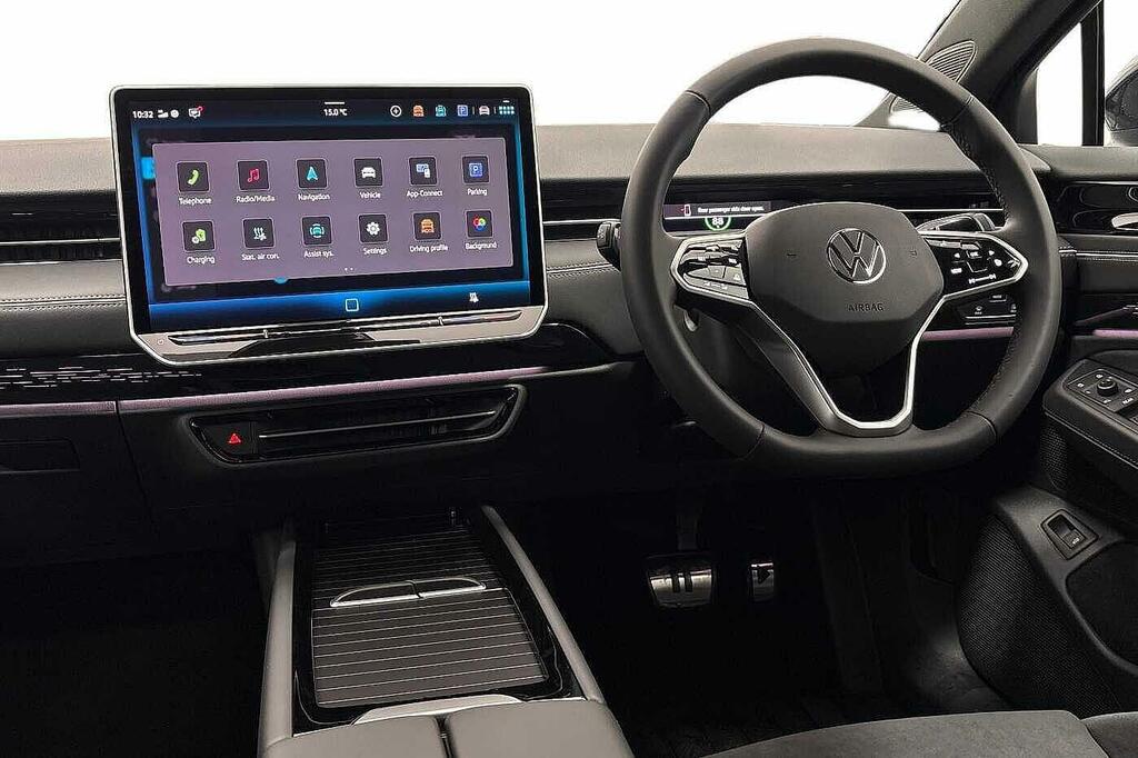 Volkswagen ID.7 210Kw Match Pro Plus 77Kwh Exterior Plus Black #2