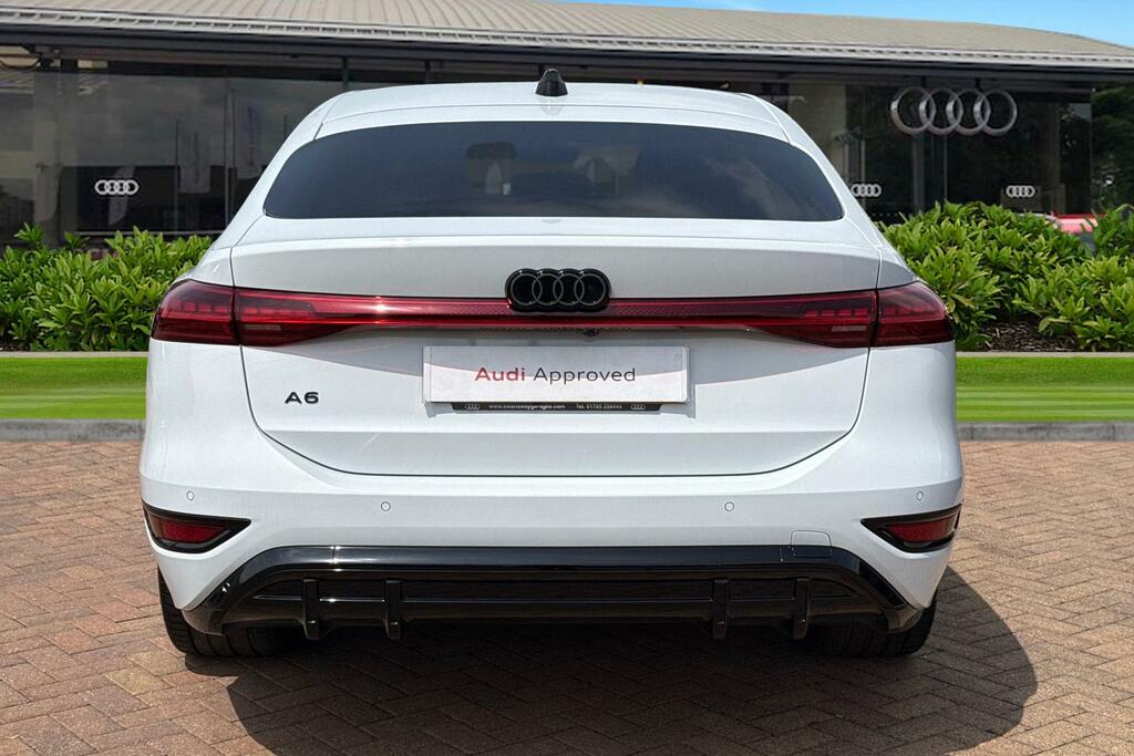 Audi A6 E-tron Sportback Sportback Edition 1 E-tron Performance 270,00 Kw White #4