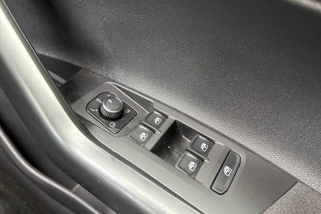 Volkswagen Polo Polo 1.0 Tsi Life Dsg Grey #24