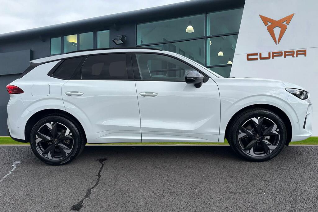 Cupra Terramar 1.5 Etsi 150 V2 Dsg White #3