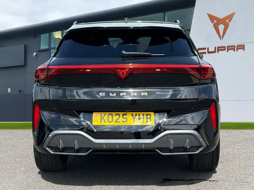 Cupra Terramar 1.5 Etsi 150 V2 Dsg Black #4