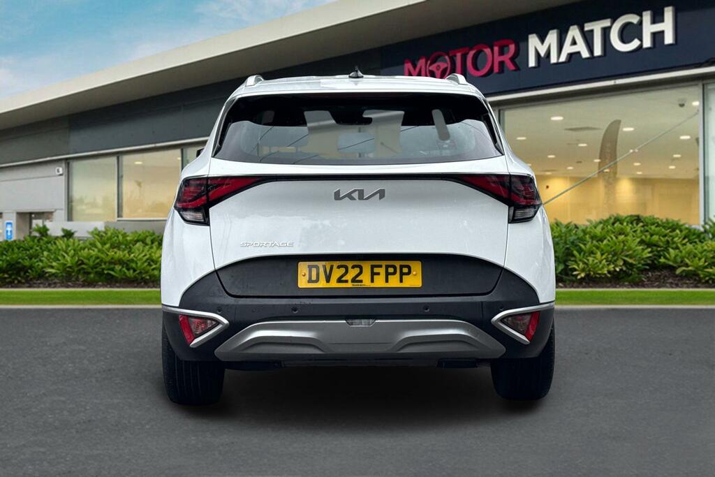 Kia Sportage 1.6 T-gdi Launch Edition Euro 6 Ss DV22FPP White #4