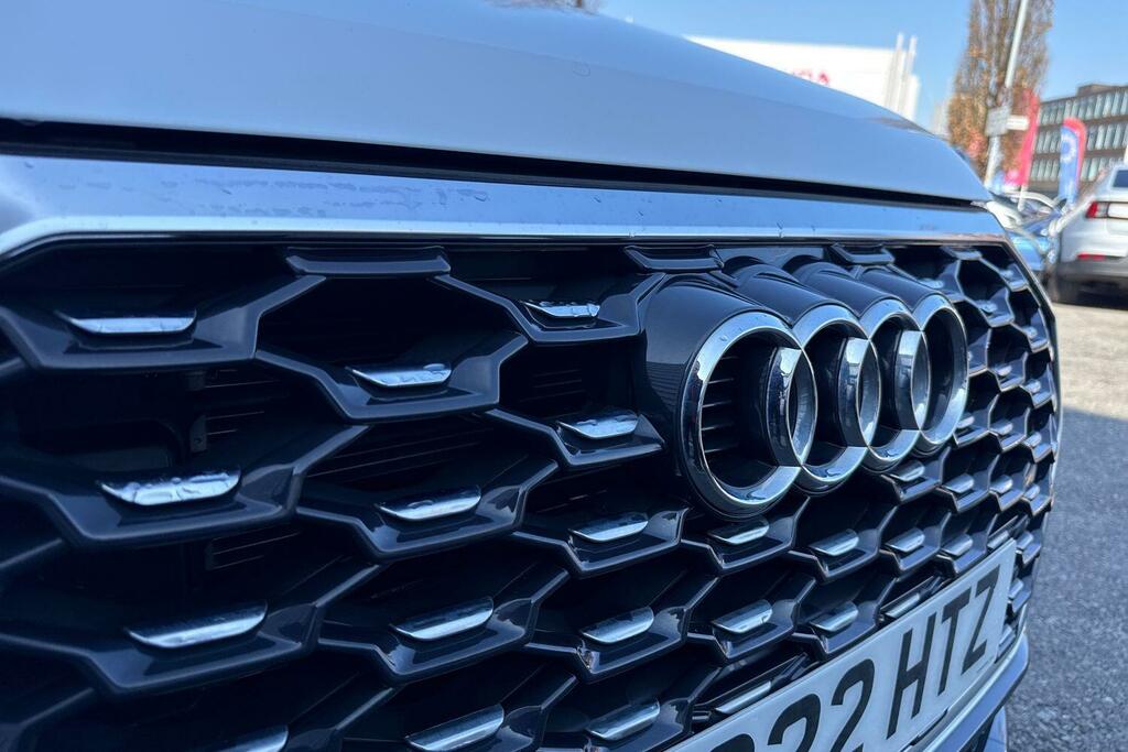 Audi Q3 Technik 45 Tfsi E 245 Ps S Tronic White #25