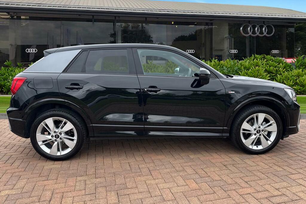 Audi Q2 S Line 30 Tfsi 116 Ps 6-Speed BU75ZJN Black #3