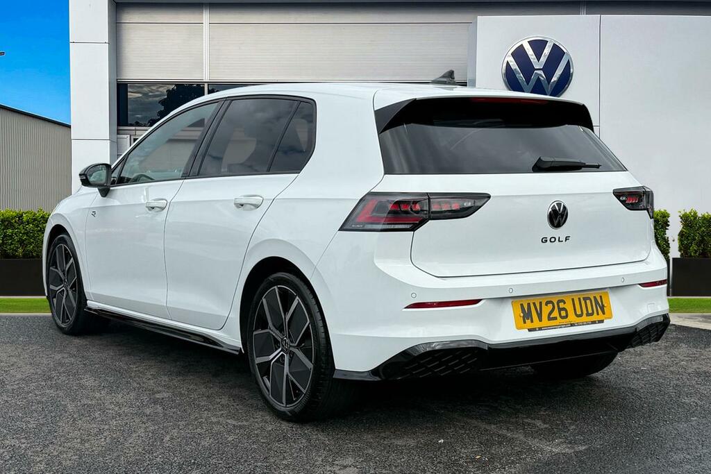 Volkswagen Golf 1.5 Etsi 150 Black Edition Dsg Area View, Sp MV26UDN White #2