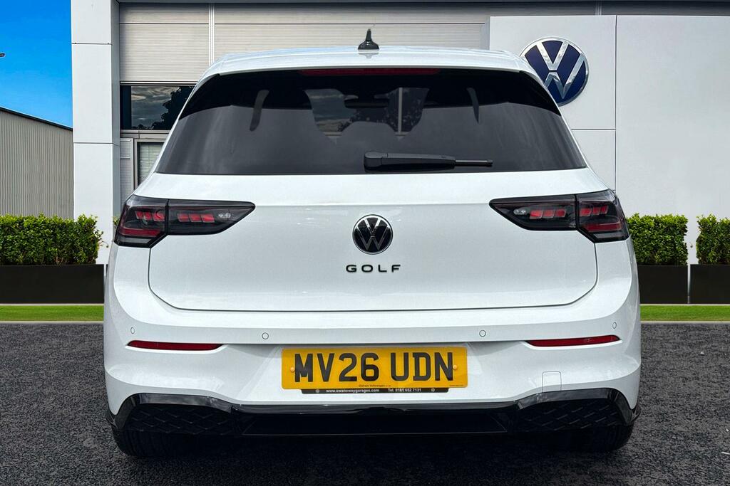 Volkswagen Golf 1.5 Etsi 150 Black Edition Dsg Area View, Sp MV26UDN White #4