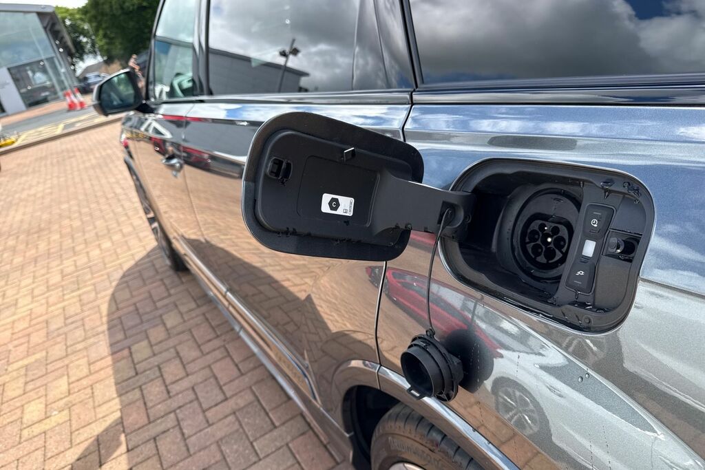 Audi Q7 3L S Line Black #30