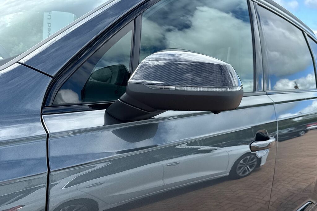 Audi Q7 3L S Line Black #29