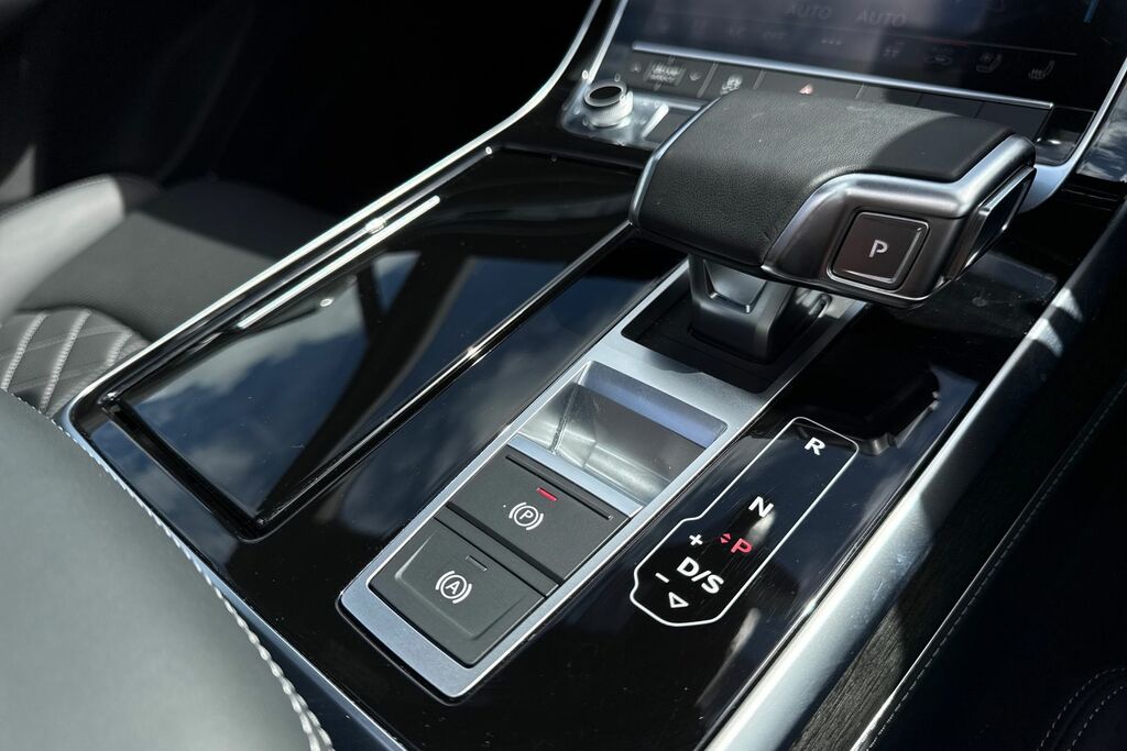 Audi Q7 3L S Line Black #21