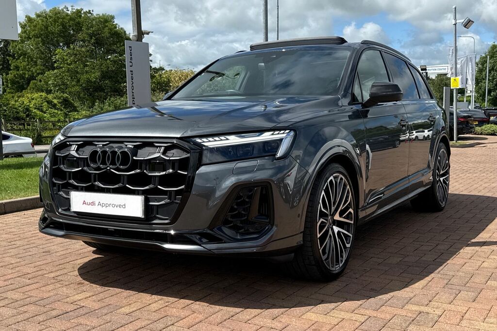 Audi Q7 3L S Line Black #24