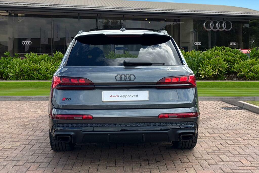 Audi Q7 Suv Vorsprung 55 Tfsi E Quattro 394 Ps Tiptronic Grey #4
