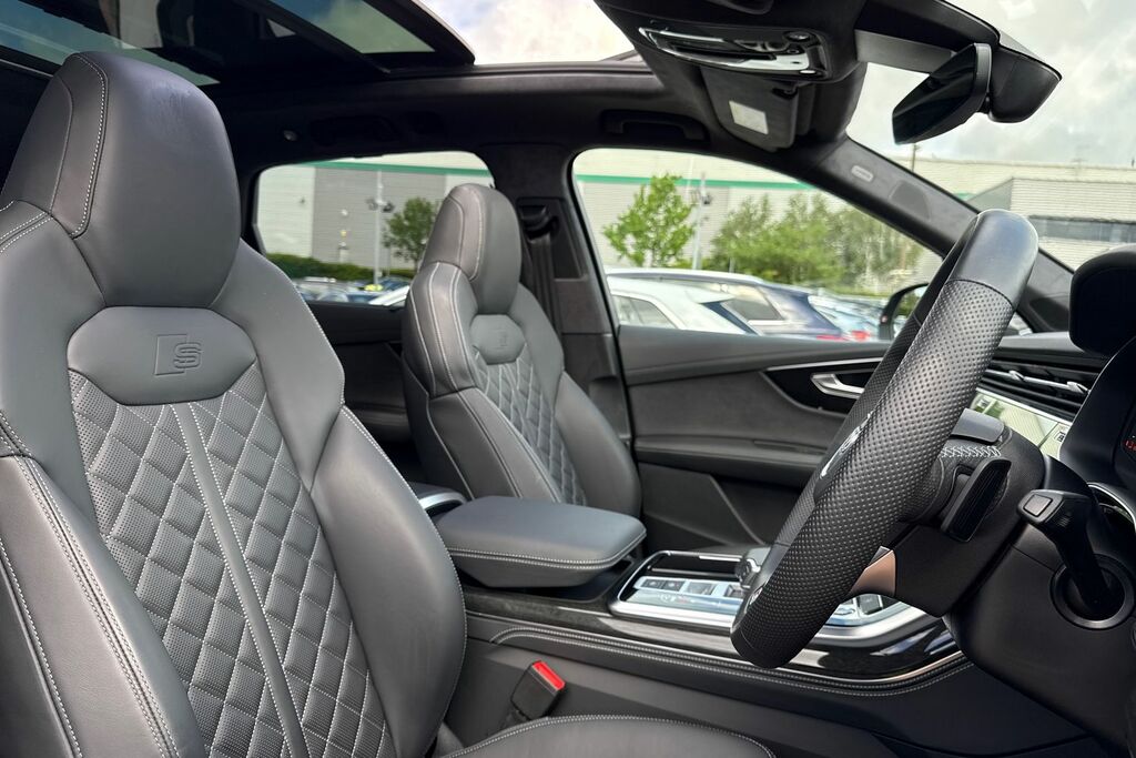 Audi Q7 3L S Line Black #43