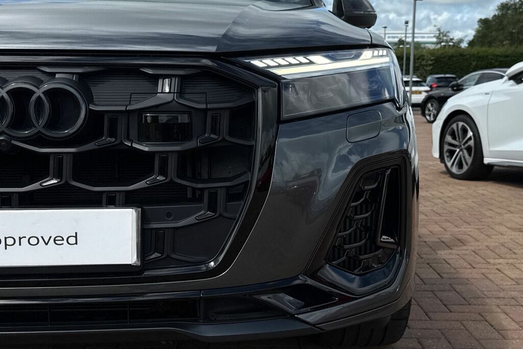 Audi Q7 3L S Line Black #28