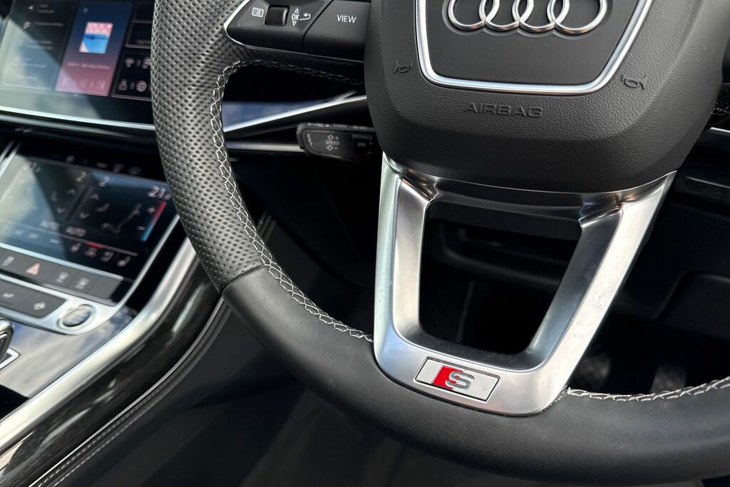 Audi Q7 3L S Line Black #45