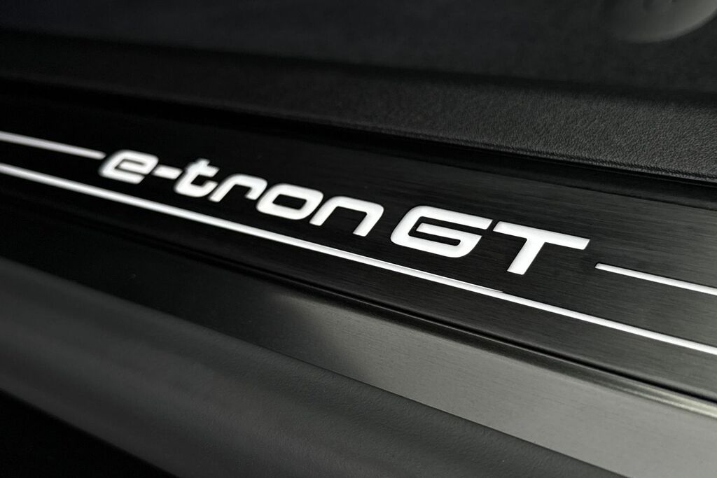 Audi E Tron GT Quattro 37000 Kw Blue #31