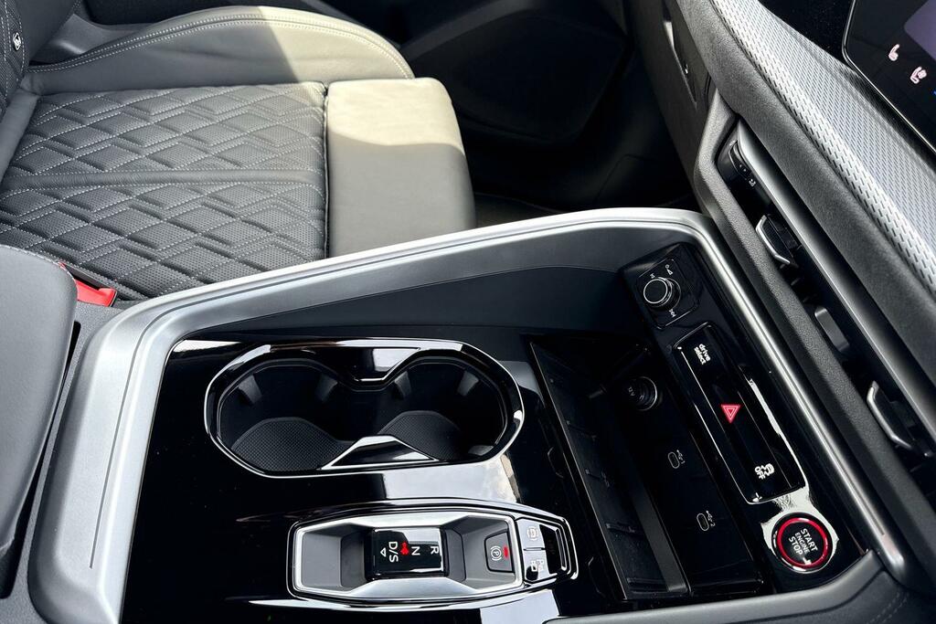 Audi Q5 Edition 1 Black #19