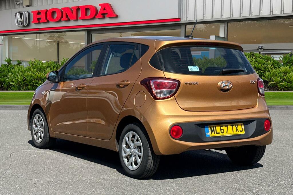 Hyundai I10 1.0 Se Euro 6 ML67TXJ Orange #2