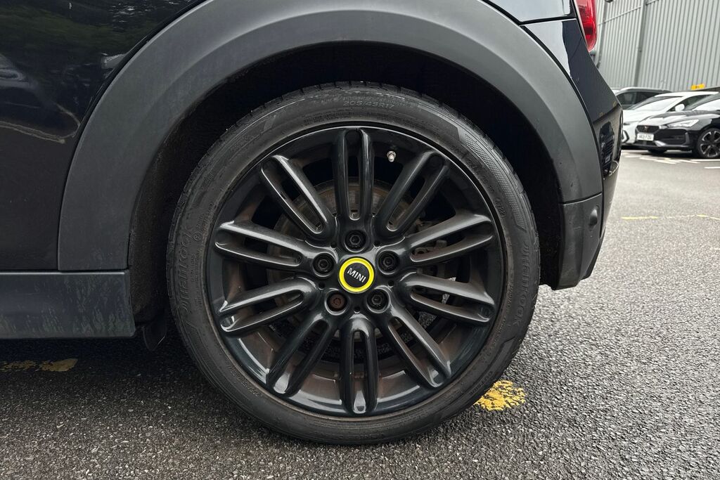 Mini Electric Cooper Se 32.6Kwh Level 2 Hatchback A Black #21