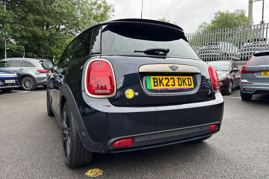 Mini Electric Cooper Se 32.6Kwh Level 2 Hatchback A Black #15