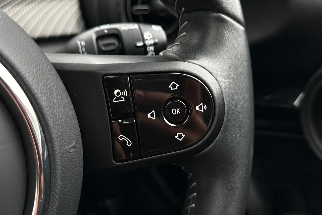 Mini Electric Cooper Se 32.6Kwh Level 2 Hatchback A Black #33