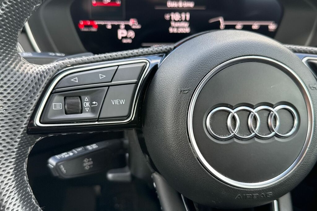 Audi A4 Avant S Line Grey #25