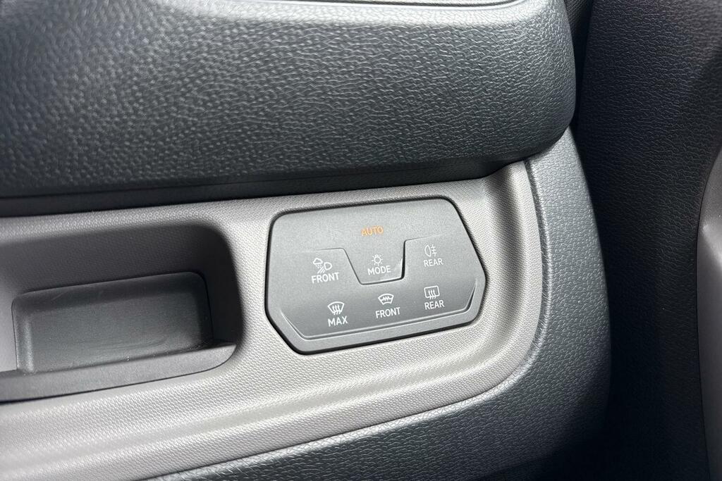 Volkswagen ID.Buzz 150Kw Style Pro 77Kwh Orange #32