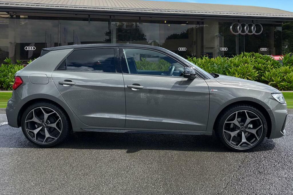 Audi A1 Black Edition 25 Tfsi 95 Ps S Tronic DX26TXG Grey #3