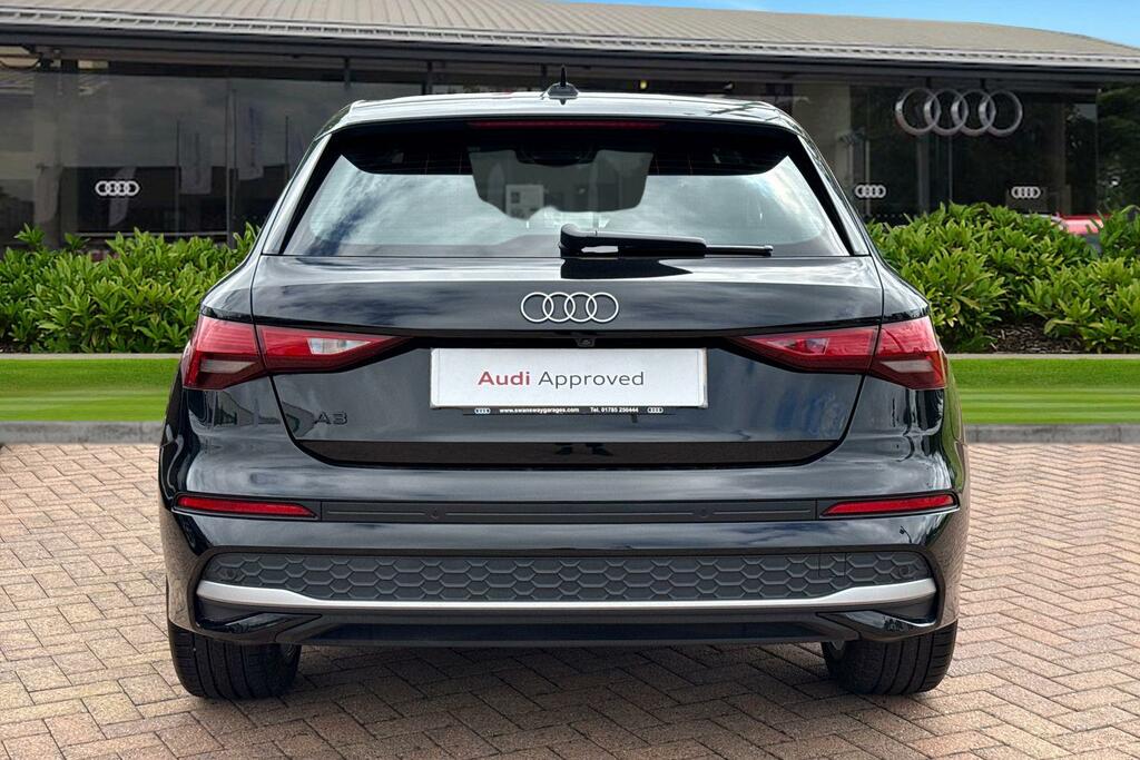 Audi A3 Sport Tfsi 116 Ps S Tronic DK75WVW Black #4