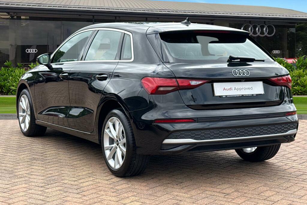 Audi A3 Sport Tfsi 116 Ps S Tronic DK75WVW Black #2