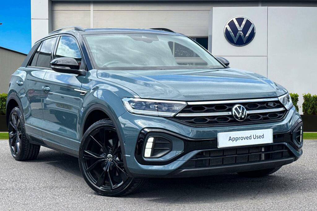 Volkswagen T-Roc 1.5 Tsi Black Edition Plus Panoramic Sunroof, DA75PYU Blue