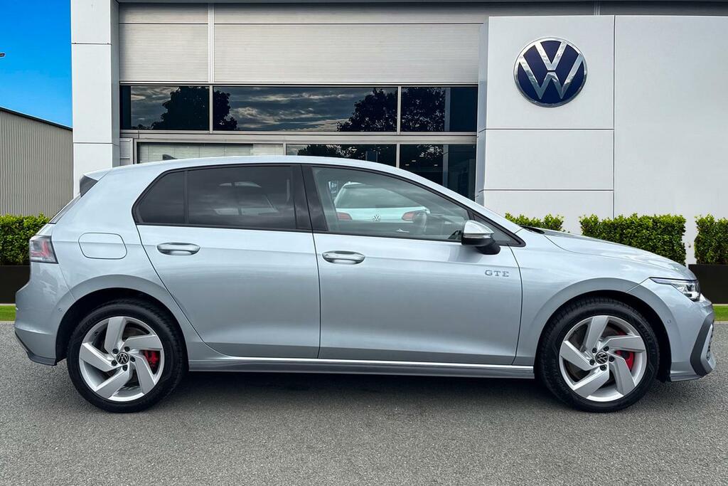 Volkswagen Golf 1.5 Tsi 272 Gte Ehybrid Dsg Tilting And Slidi KN75XEX Silver #3