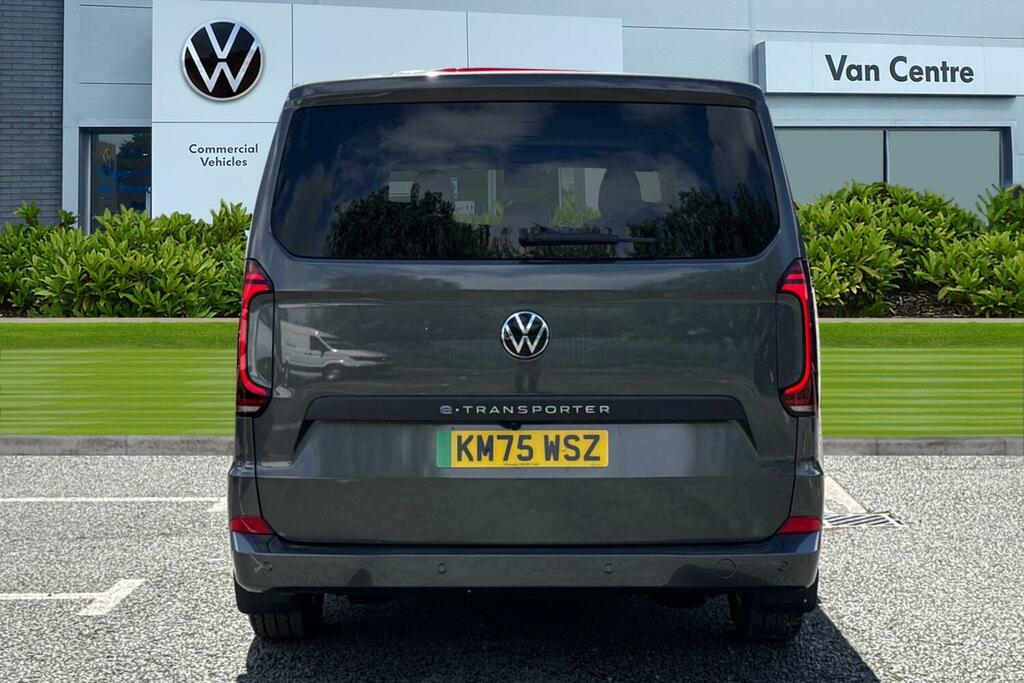 Volkswagen E-Transporter T32 65Kwh Commerce Pro Kombi Swb Grey #4