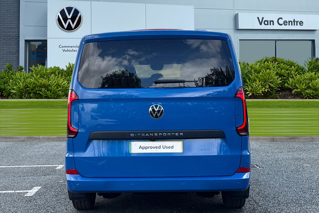 Volkswagen E-Transporter T32 65Kwh Commerce Pro Kombi Swb Blue #4