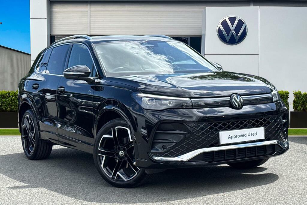 Volkswagen Tiguan 1.5 Etsi 150 R-line Dsg Comfort Package DF75VAV Black