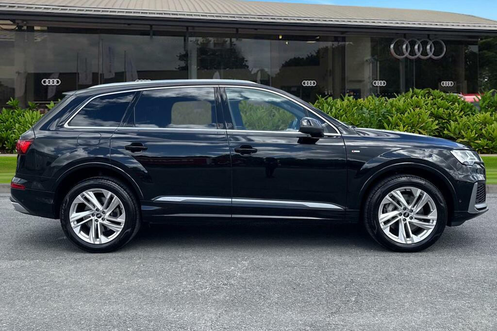 Audi Q7 S Line 55 Tfsi Quattro 340 Ps Tiptronic Black #3