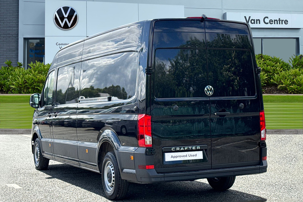 Volkswagen Crafter 2.0 Tdi Cr35 Commerce Plus Fwd Lwb High Roof Black #2