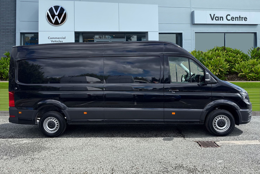Volkswagen Crafter 2.0 Tdi Cr35 Commerce Plus Fwd Lwb High Roof Black #3