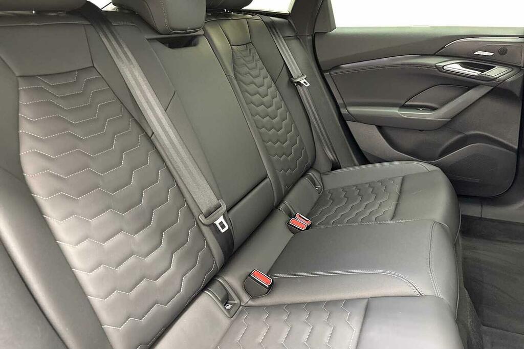 Audi A6 E-tron Sportback Audi A6 E-tron Sportback 270Kw Performance 100Kwh Blue #9