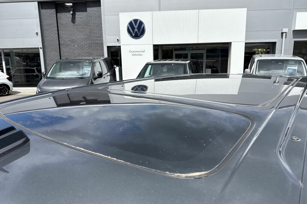 Volkswagen Multivan 1.4 Tsi Ehybrid Style Dsg Grey #26