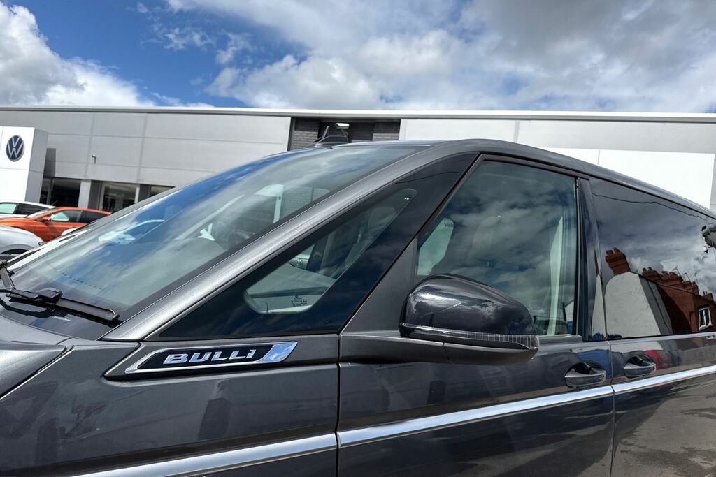 Volkswagen Multivan 1.4 Tsi Ehybrid Style Dsg Grey #25