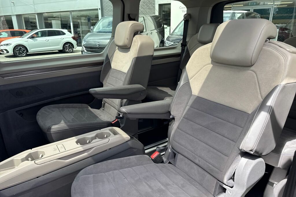 Volkswagen Multivan 1.4 Tsi Ehybrid Style Dsg Grey #18
