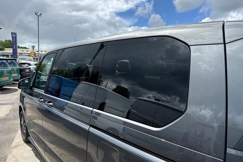 Volkswagen Multivan 1.4 Tsi Ehybrid Style Dsg Grey #28