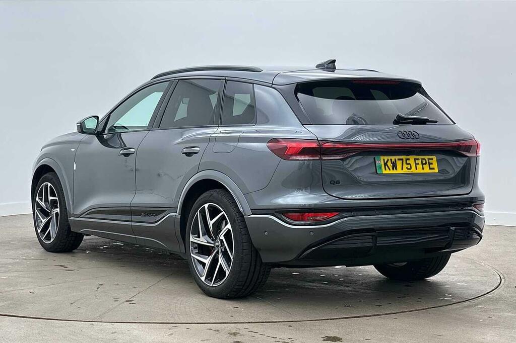 Audi Q6 E-Tron Q6 Suv Edition 1 E-tron Performance 225,00 Kw Grey #3