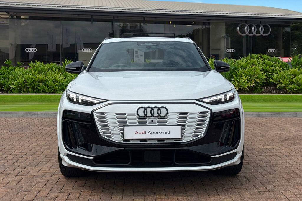 Audi SQ6 E-Tron Sq6 Suv Edition 1 E-tron 360,00 Kw White #5