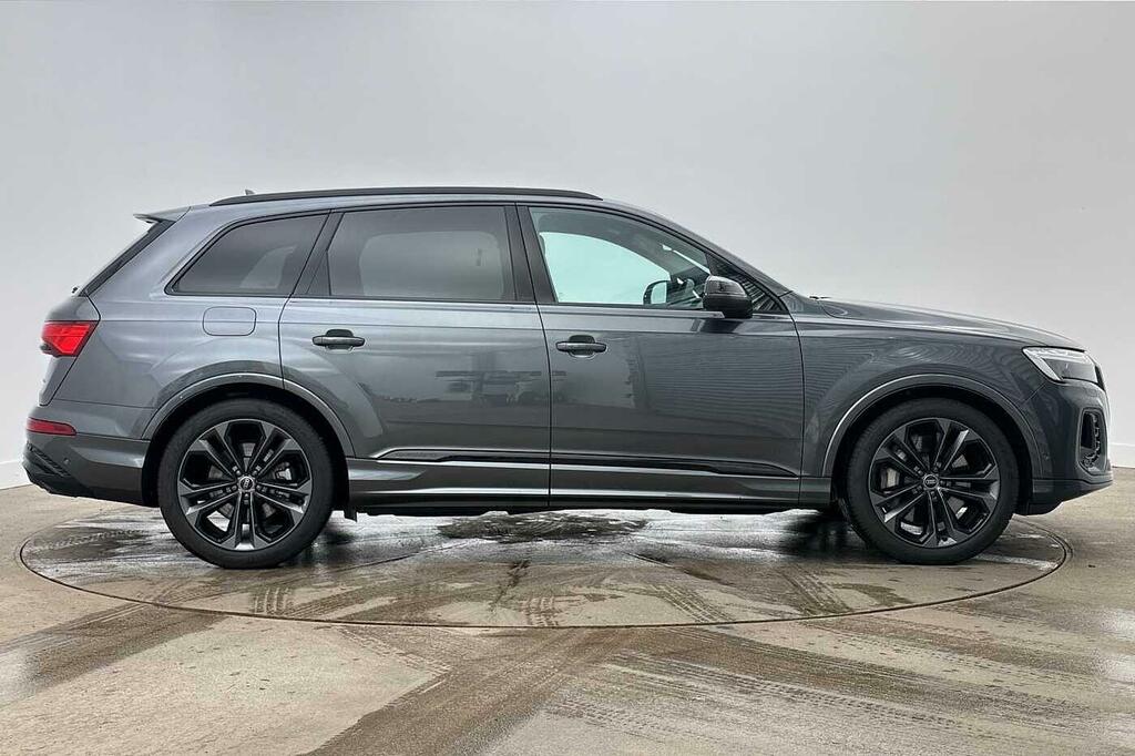 Audi Q7 Suv Black Edition 55 Tfsi E Quattro 394 Ps Tiptron Grey #4