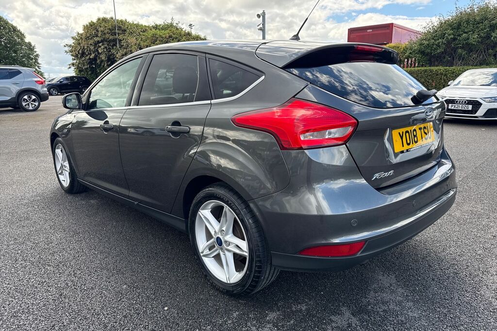 Ford Focus 1.0 Ecoboost 125 St-line X Black #29