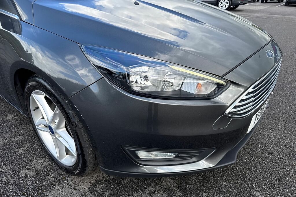 Ford Focus 1.0 Ecoboost 125 St-line X Black #24