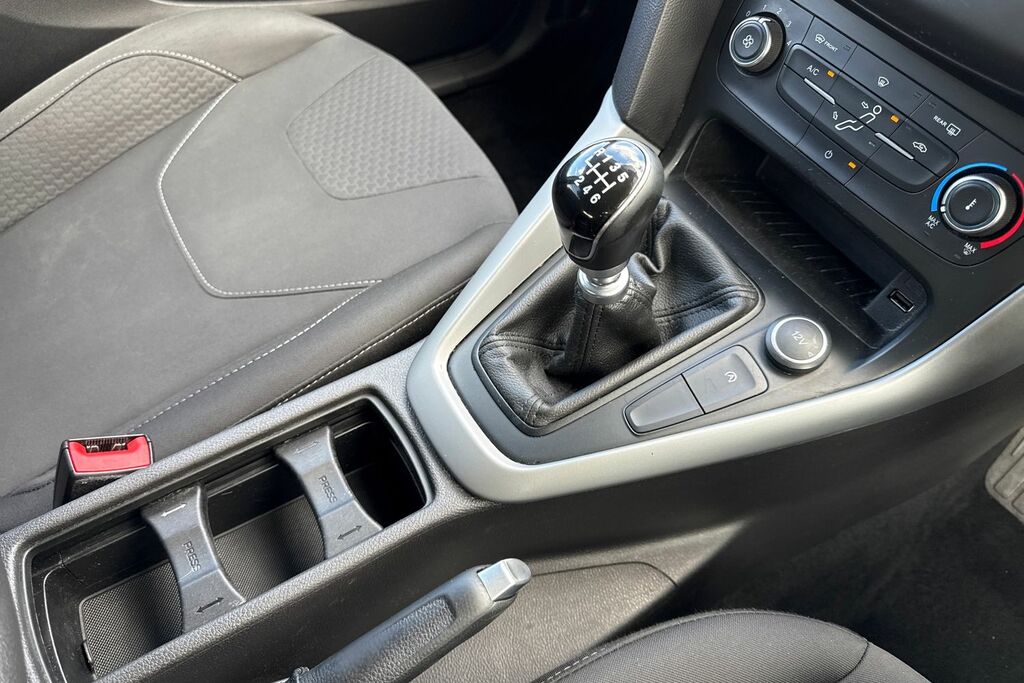 Ford Focus 1.0 Ecoboost 125 St-line X Black #56