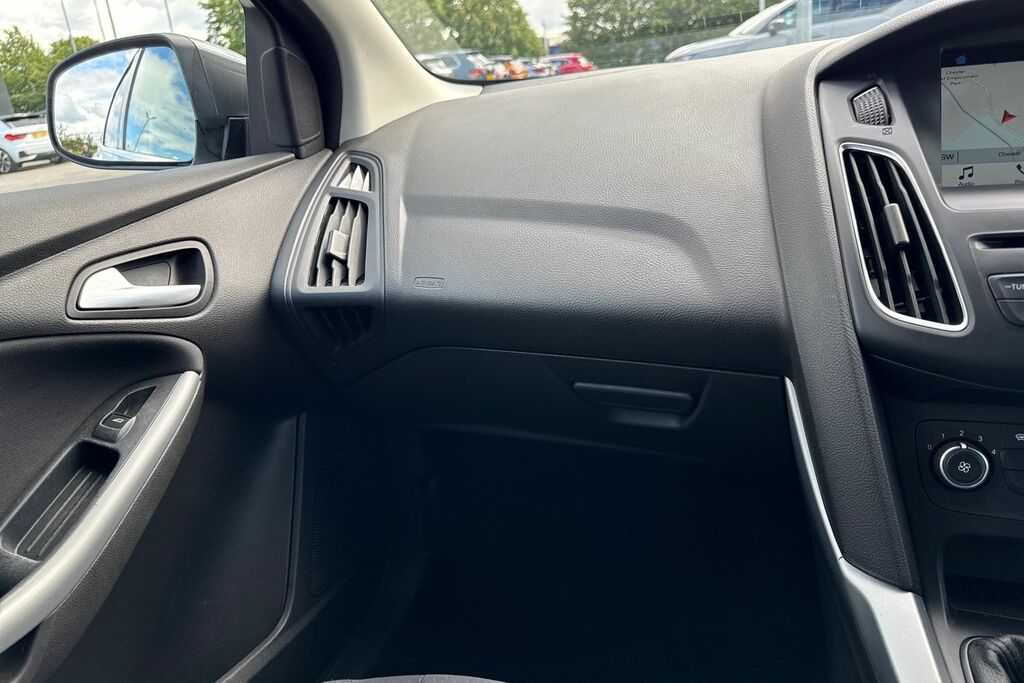 Ford Focus 1.0 Ecoboost 125 St-line X Black #19